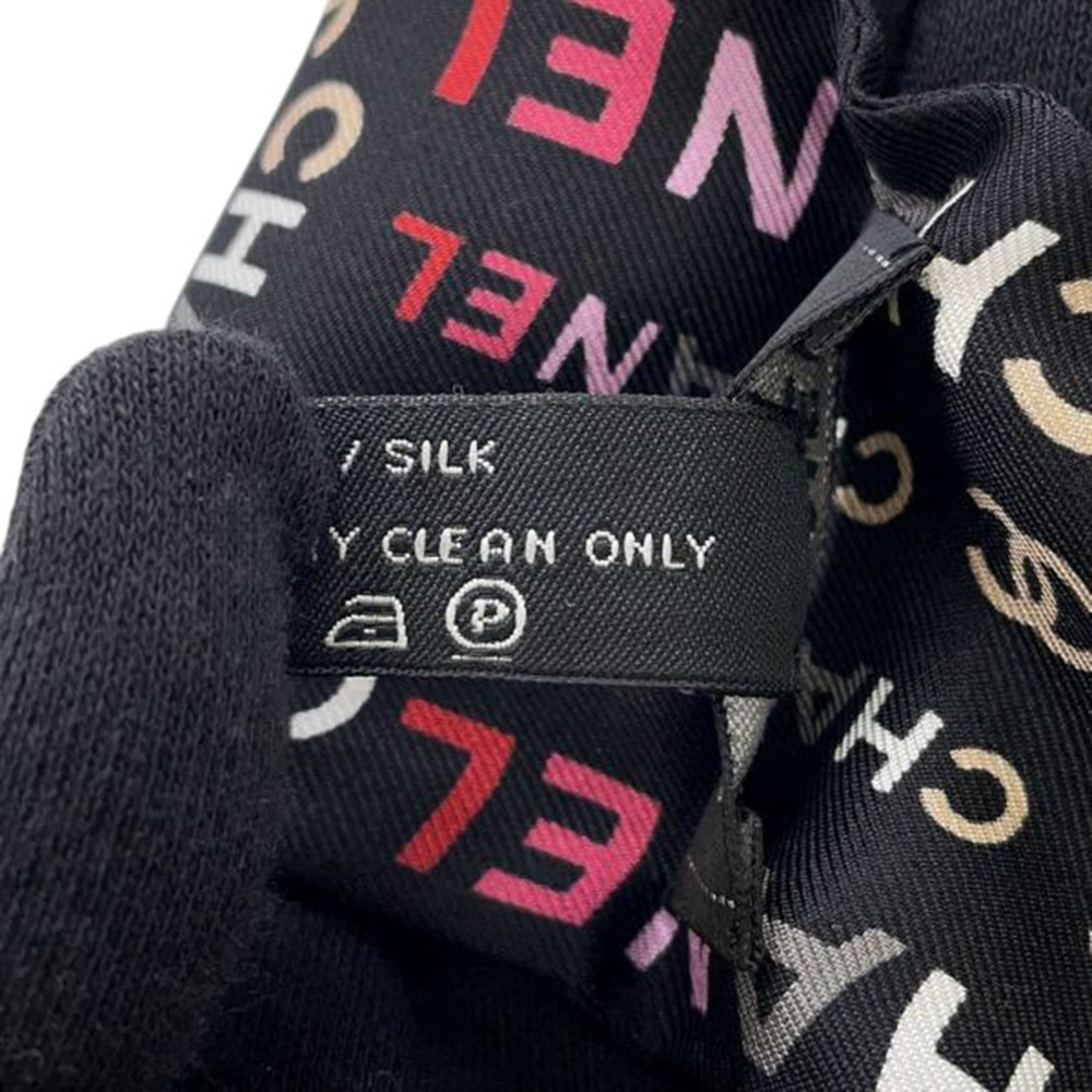 Pre-Loved Chanel CC Logo Print Silk Bandeau Scarf - Picture 6 of 9